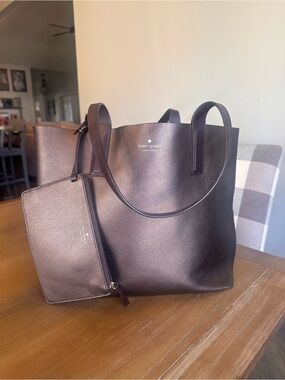LIKE NEW kate spade Chocolate Brown Pebbled Leather Tote with Wristlet
